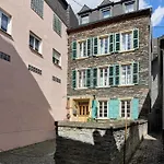 Residenz Eg דירה